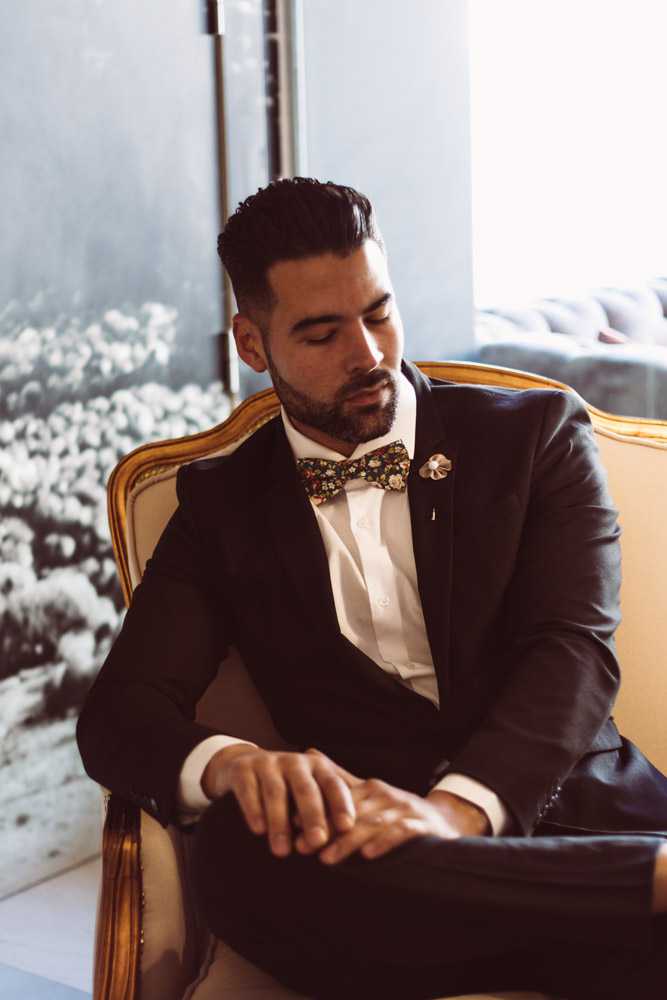 poppy lapel pin flower