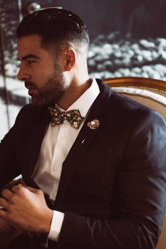 poppy lapel pin flower